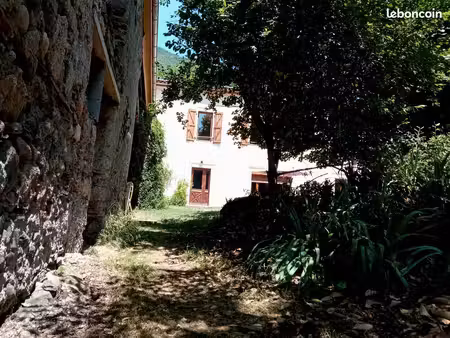 nid douillet xviiie  rénové bio++  au cœur des pyrénées