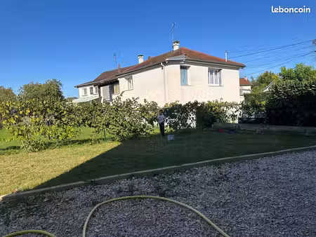 maison à louer sur dole proximité zone commerciale des epenottes