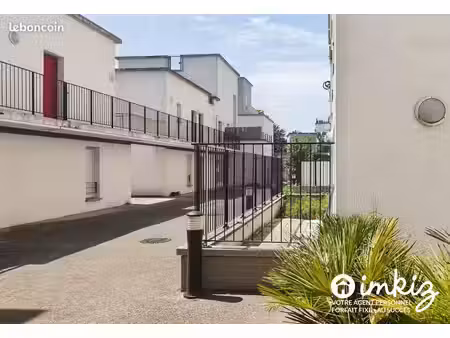 stains – 2p rénové  terrasse et jardin privatifs