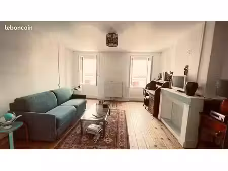 bel appartement à auterive meublé