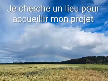recherche petite ferme ou prairie à louer