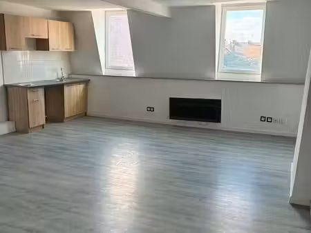 a louer t3 denain centre 69m²