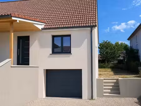 maison 4 pièces 80 m²