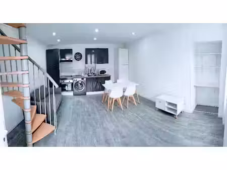 location appartement 2 pièces à blaye (33390)  560 €