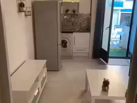 location meublée appartement 1 pièce 20 m² à montpellier (34000)  590 €