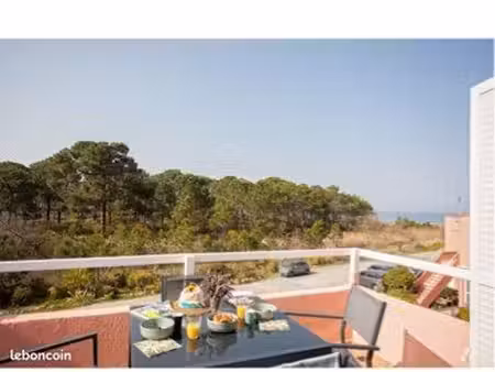 à louer magnifique duplex au bord de l’eau