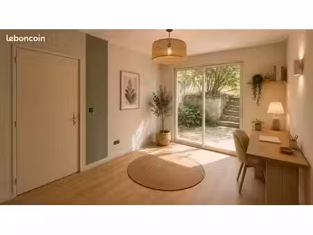 a louer bureaux de 12 à 22m2 très lumineux