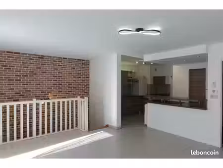 blagnac centre – t3 en duplex inversé 76 m² – jardin privatif & box
