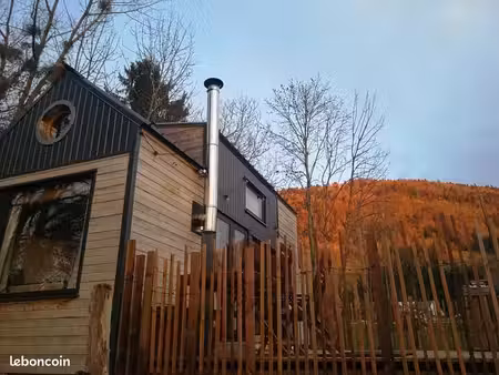 tiny house 25 m² habitables : lumineuse  cosy type “chalet” et prête à vivre