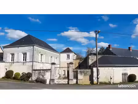 maison de caractère avec terrain et fort potentiel