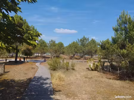 magnifique terrain arboré de 1 056 m² - proche port médoc et plage de la chambrette