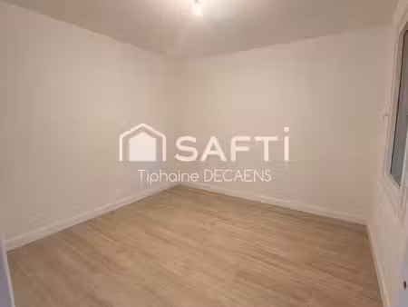 bureaux 110 m² mazieres-de-touraine