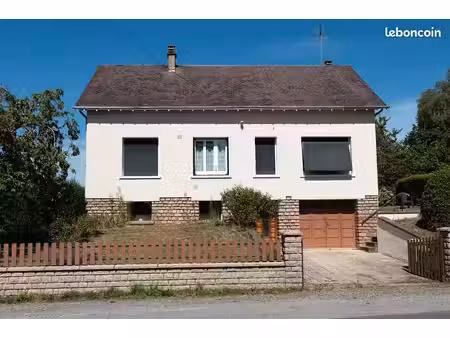 maison . 4 pièces . 90m²