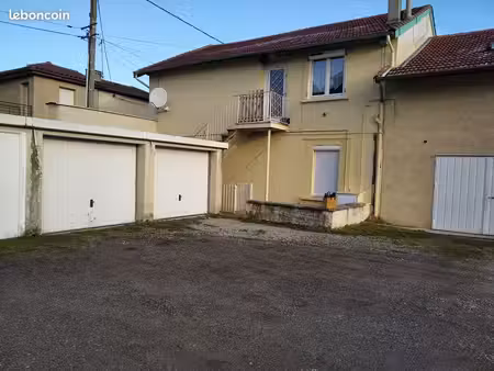 maison 2 appartements et piscine
