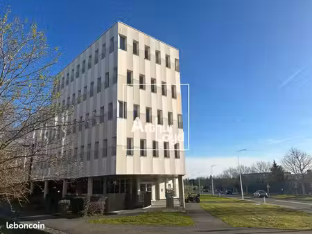 bureaux 422 m²