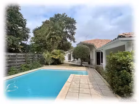 maison de plain-pied 126 m² - quartier couturelles – 4 chambres – piscine – jardin sans vi