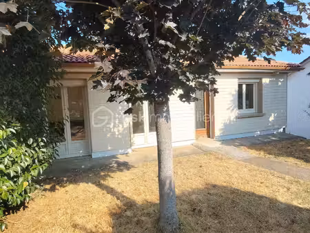 pavillon de 65 m² à ruffec