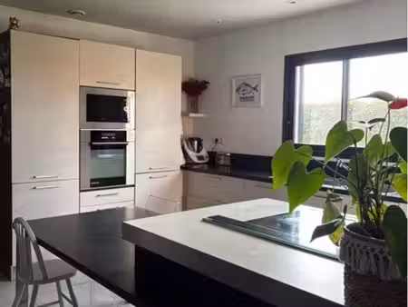 maison 4 chambres + piscine