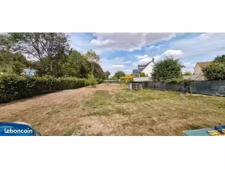 terrain à vendre