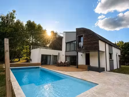 maison avec piscine