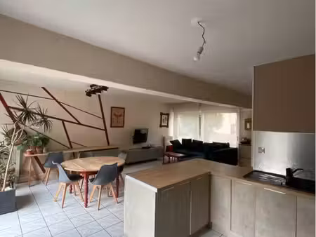 maison 4 pièces 81 m²