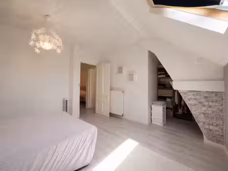 présentation du bien : maison 6 pièces à vendre aux abrets