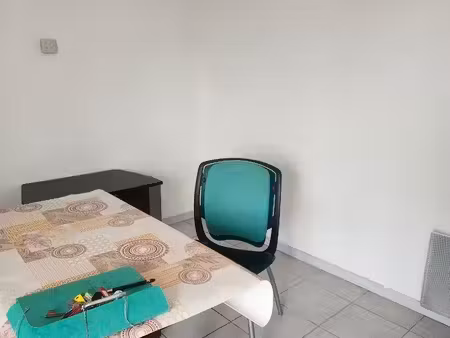 loue studio meublé de 32m2 dispo de suite  proche lycée agricole  idéal étudiant