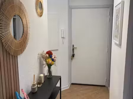 location t2 calme et climatisé