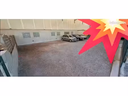 parking / emplacement / stockage / hivernage