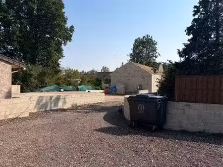 terrain à louer
