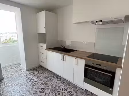 location à l’année t3 corte