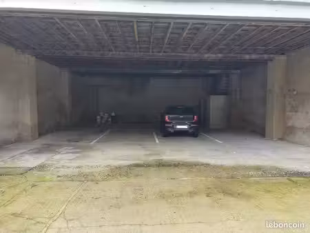 location place de parking