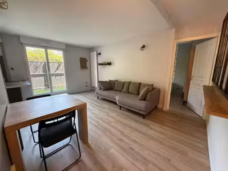 appartement 3 pièces meublé avec terrasse et parking - ecouen (95)
