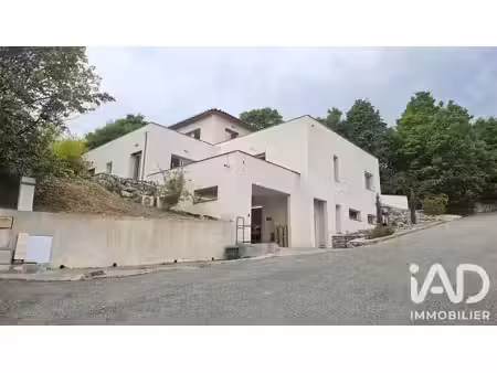 maison à coursegoules (06140)