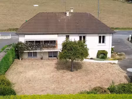 maison 5pièce(s) 3chambre(s) 105 m² avranches (50300)