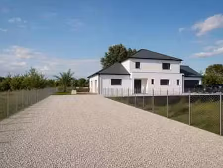 vente maison à saint-vigor-le-grand (14400) : à vendre / 165m² saint-vigor-le-grand