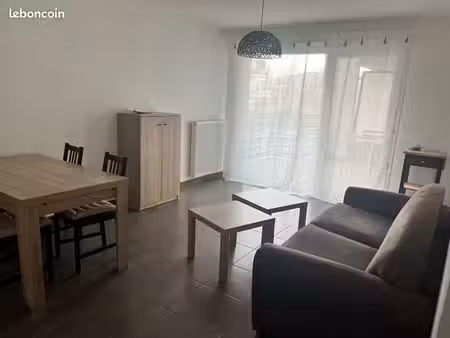 bel appartement meublé à partir du 10 septembre 2026