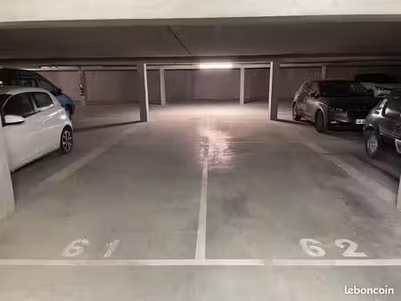 place de parking 2nd sous-sol  sécurisée par double portail et vidéosurveillance hellemmes
