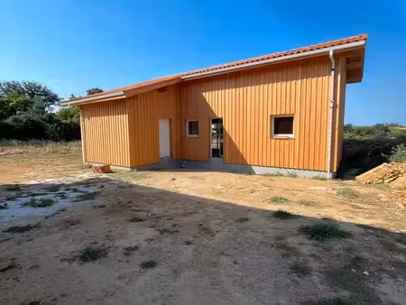 ?locations maisons bois neuves 82m2 sur la commune de gabarnac dans un environnement calme