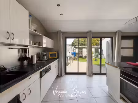 à vendre en exclusivite – maison de ville 88 m² avec cour et dépendance à bourbourg