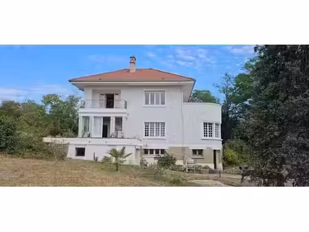 demeure d'exception de 260m² sur parc de 6 300 m²