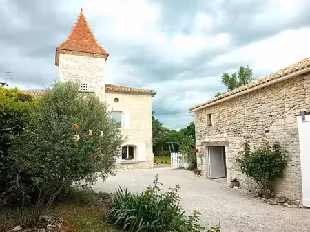 achat maison 9 pièces 213m² fontanes 46230