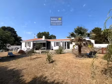 maison de 5 pièces de luxe en vente à l'île-d'yeu  pays de la loire
