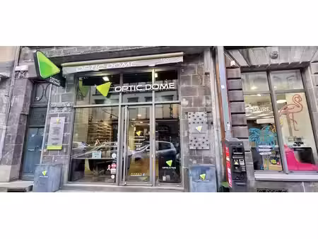 location locaux professionnels 2 pièces 105 m² à riom (63200)  1 204 €