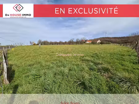 terrain constructible 1163m²