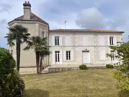 saint brice magnifique propriete double salon 5 chambres bureau sur 4300 m2 de terrain...