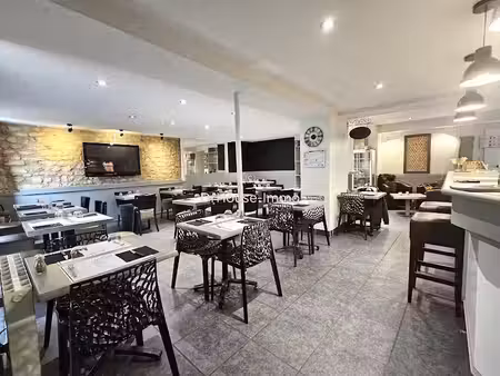 vente locaux professionnels 4 pièces 165 m² à saint-savin (86310)  101 500 €