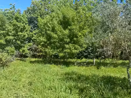 vente terrain neuf 320m2 le puy-sainte-réparade - 170000 € - surface privée