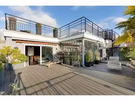 hôtel particulier à vendre dans le quartier saint james-général koenig