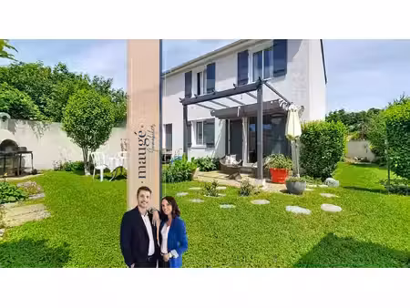 maison - 3 chambres - buanderie - garage - sous-sol - double terrasse - jardin - au calme